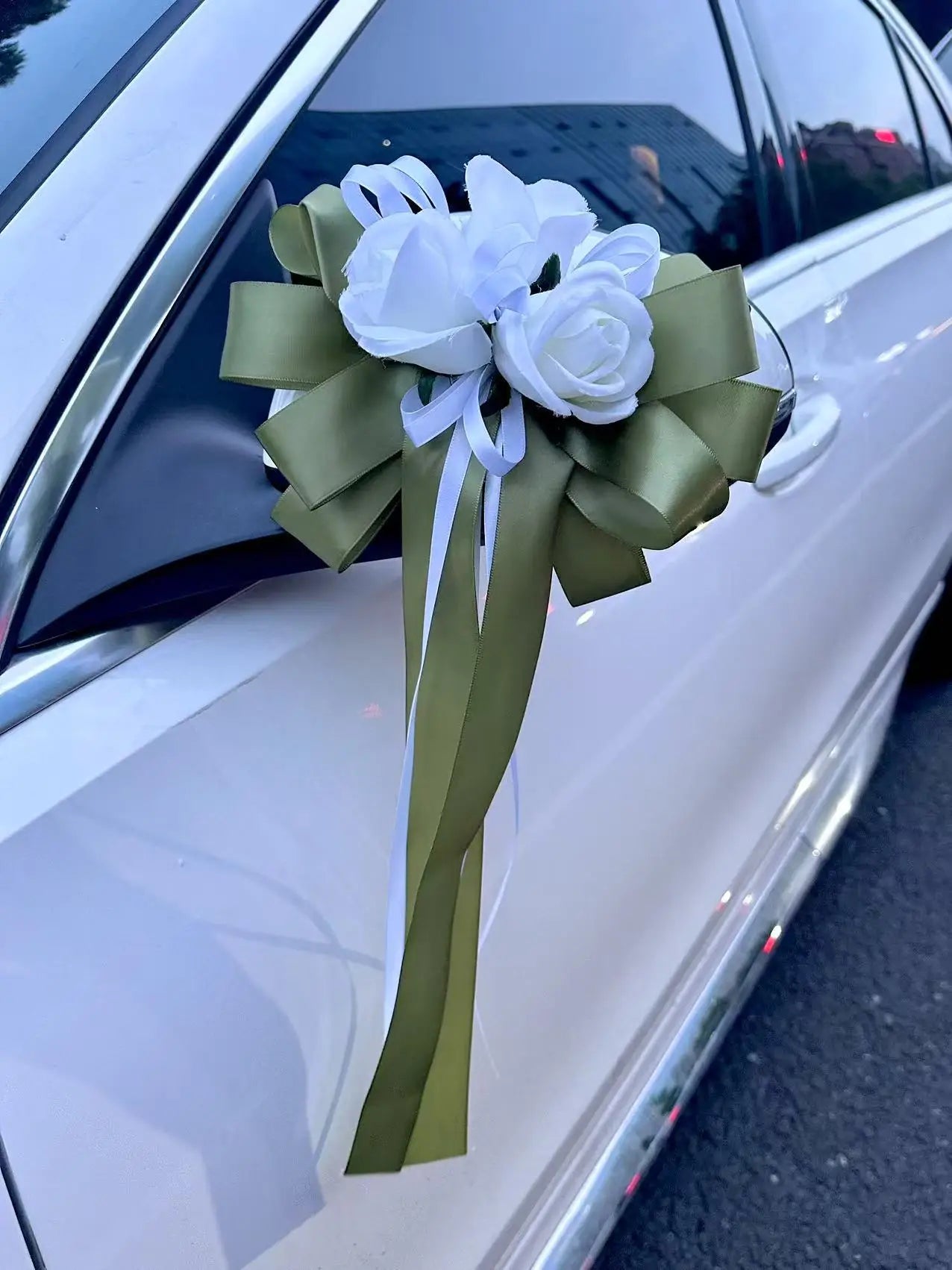 Yannew 4pcs Wedding Car Rearview Mirror Flowers with Ribbon Bow Tie Just Married Auto Door Handle Decoration Aisle Rose Flower