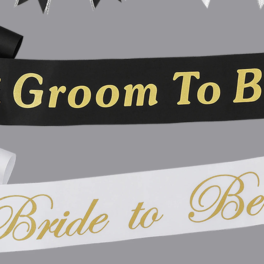 4PCS Bride to be, the bride of a bachelor party, etiquette with badge groom to be shoulder strap.