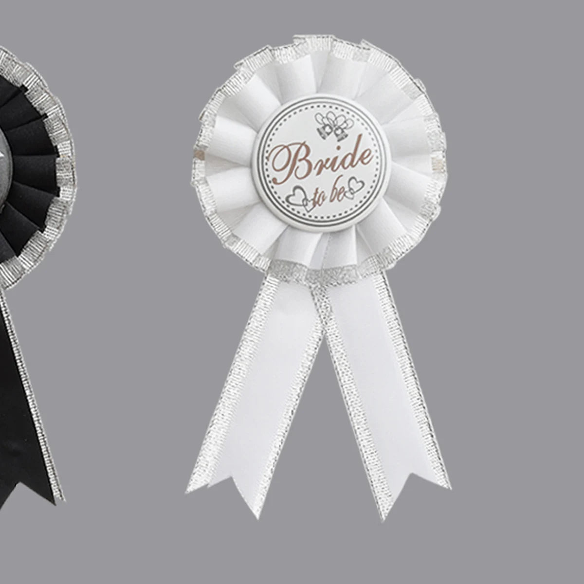 4PCS Bride to be, the bride of a bachelor party, etiquette with badge groom to be shoulder strap.