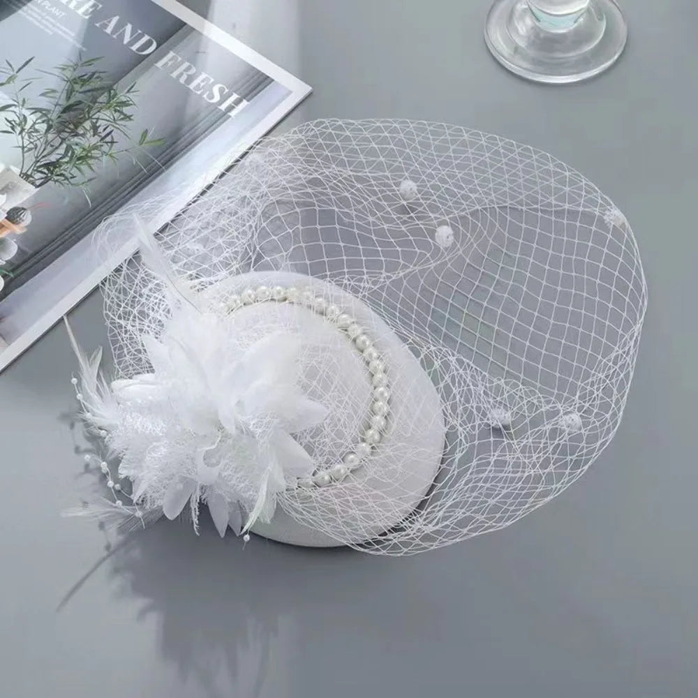 New Elegant Bridal Headwear Pearl Flower Mesh Wedding Veil Hat Vintage Temperament Fascinators Hat For Women