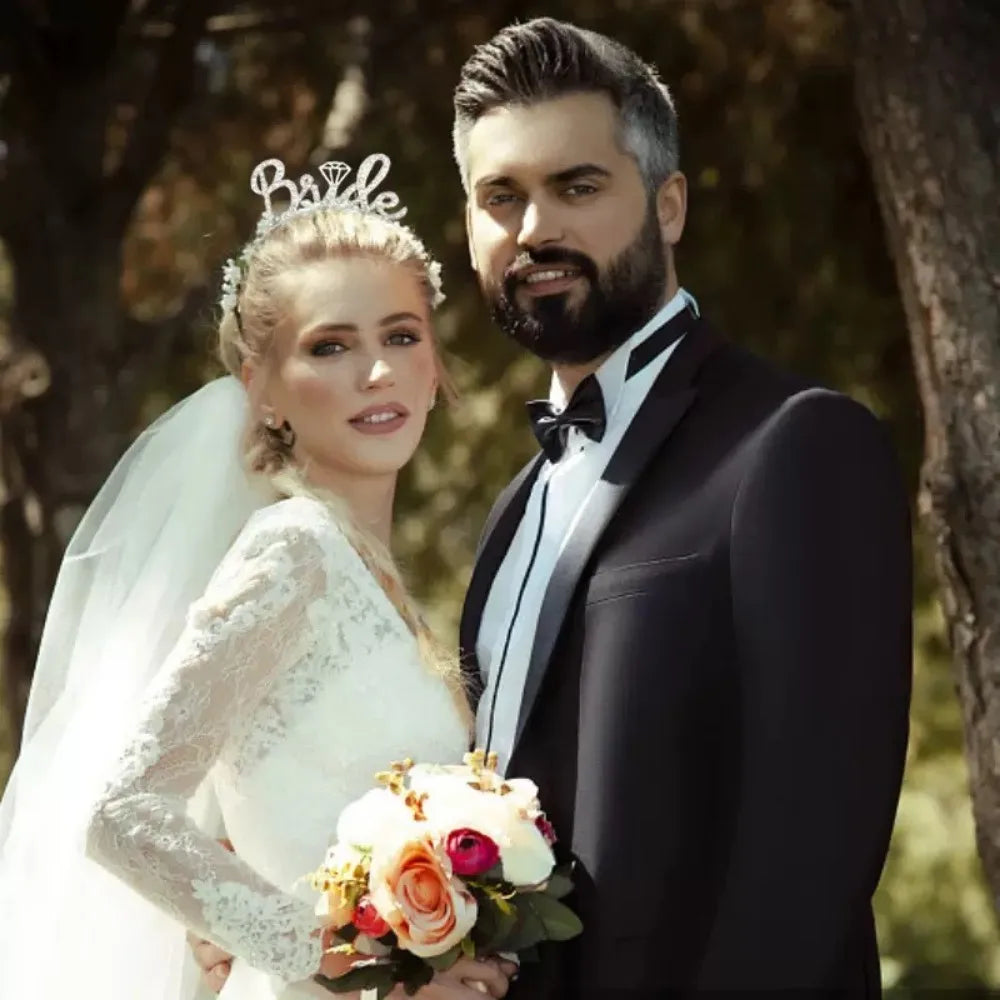 3 Pcs White Bachelorette Party Decorations Bridal Shower Crown Bride to Be Sash&Veil for Women Bachelorette Party Gifts