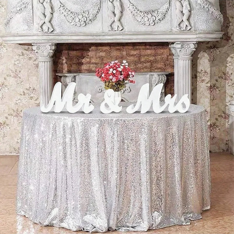 Wooden Letter Wedding Decorations 3D Character Decoration Props for Mr. and Mrs. Wedding Activities Singles Party DIY Decoration