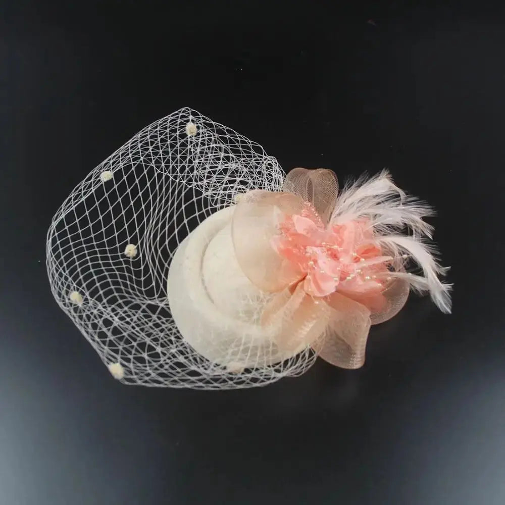 French Style Audrey Hepburn Elegant Small Veil Hat with Pearl and Feather Luxury Wedding Party Bridal Cocktail Event Fascinator