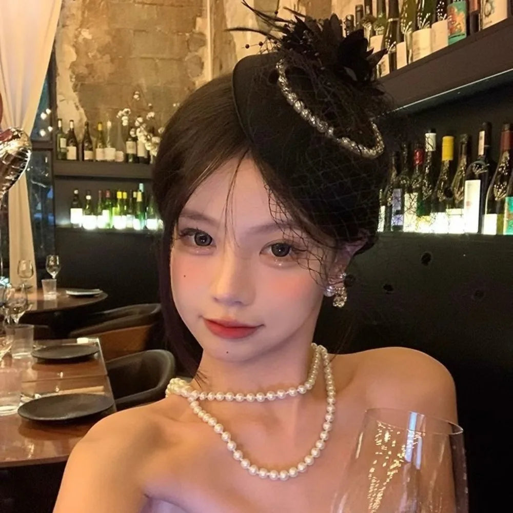 New Elegant Bridal Headwear Vintage Mesh Wedding Veil Hat Temperament Pearl Flower Fascinators Hat For Women