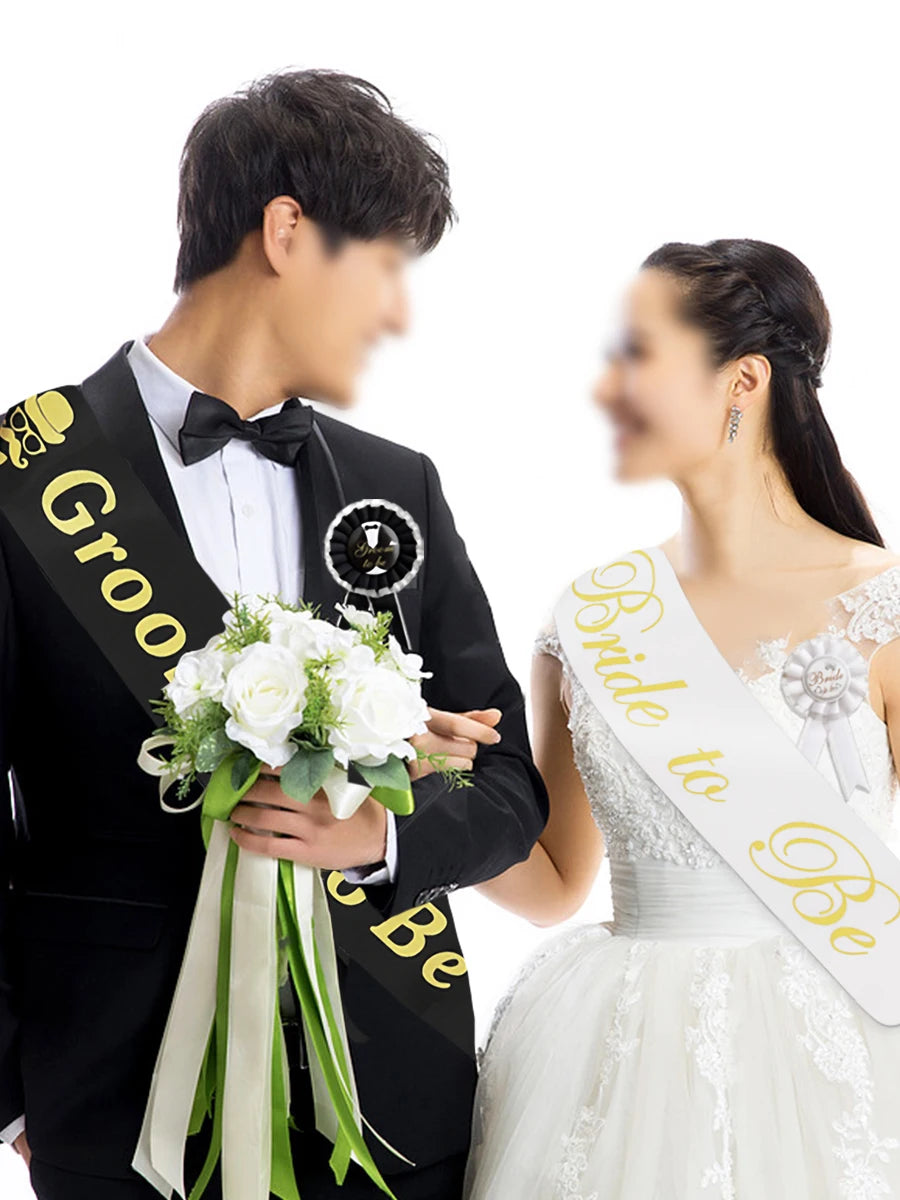 4PCS Bride to be, the bride of a bachelor party, etiquette with badge groom to be shoulder strap.