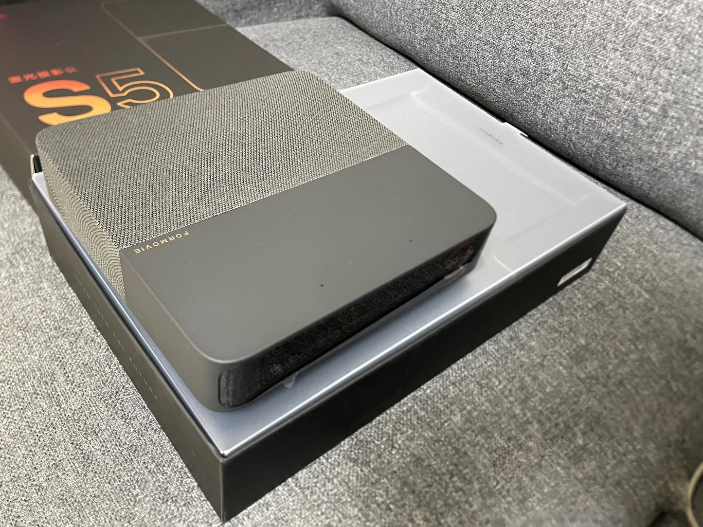 Formovie S5 Mini Projector Native Triple Laser DLP 1100ANSI Lumen FHD For Home Cinema Dolby Vision Portable Fengmi Smart Theater